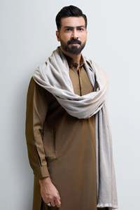 Shalwar Kameez para Hombre con Chal a Juego, Ropa Étnica Formal, Ropa India y Pakistaní, para Bodas y Fiestas, Tallas y Colores Personalizados - Product Image 3
