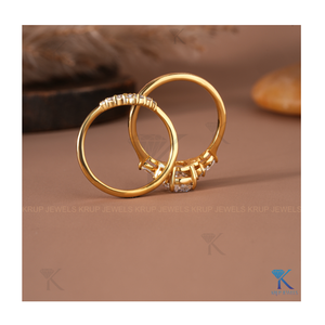 Anillo de Compromiso de Lujo con Corte Ovalado y Racimos de Hojas Marquise, Chapado en Oro de 18K sobre Plata, Banda de Diamantes Brillantes, Regalo de Joyería para Ella - Product Image 5