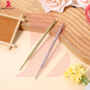 Outil professionnel de qualité supérieure pour éliminer les points noirs, en or et argent, double extrémité, pousse-cuticules pour usage en salon - Product Image 3