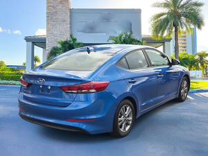 Hyundai Elantra SEL FWD 2018 - Product Image 2