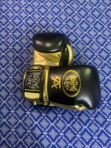 ถุงมือชกมวย Canelo No Boxing No Life หนังวัวแท้คุณภาพพรีเมียม สำหรับฝึกซ้อมและแข่งขัน ปรับแต่งได้ น้ำหนักเบา ปรับขนาดข้อมือได้ - Product Image 6