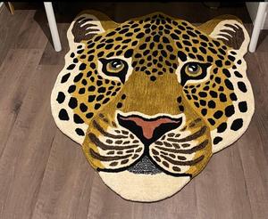 Custom Shaped Modern Home Hand Tufted Wool Rug Solid Color PET Friendly Reversible Washable Jute <b>Carpet</b> for Living Room Picnic - Product Image 2