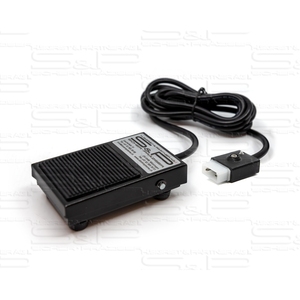 Interruptor de pie, cuadrado, 16 x 6.5 mm, 3 polos, 1.8 m - Product Image 1