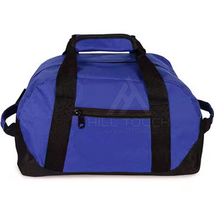 Bolsa Deportiva Clásica con Amplio Compartimento Principal, Ideal para Entrenamiento en el Gimnasio y Uso Diario - Product Image 3