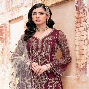Costume de fête de mariage de style indien en mousseline de soie 3 pièces pour femmes robe cousue pour filles Ramsha Volume mariage et autres occasions - Product Image 3