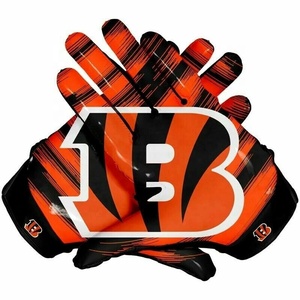 Gants de football américain pour hommes, personnalisés, en silicone, antidérapants, avec poignées, compatibles avec les écrans tactiles, extensibles, de qualité supérieure - Product Image 1