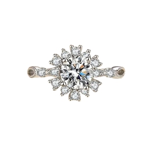 Bague de fiançailles Halo Moissanite en or blanc plaqué 18 carats pour femme, bijou de fiançailles avec diamant taille brillant rond - Product Image 1