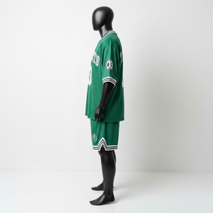 ชุดกีฬาขาสั้นผู้ชาย ผ้าโพลีเอสเตอร์ตาข่ายระบายอากาศ 180 GSM สีเขียวขอบขาว พร้อมสกรีนโลโก้ตามสั่ง - Product Image 3