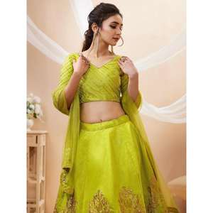 Maravilloso Verde Lentejuelas Seda Mehendi Wear Lehenga Choli Con Dupatta - Product Image 4
