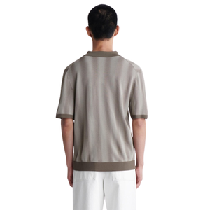 Polo en tricot à rayures diffusées pour homme, manches courtes, coton premium texturé, coupe ajustée, décontracté et élégant, idéal pour l'été, vente en gros - Product Image 4