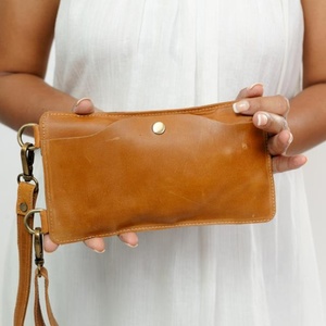 Bolso bandolera de cuero y piel de vaca para teléfono, Bolso pequeño de bolsillo móvil tallado de cuero genuino, bolso de mano occidental para mujer - Product Image 4