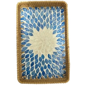 Ensemble de plateaux à collation en rotin naturel artisanal avec incrustation de nacre, plateau de service de luxe haut de gamme et décoration festive pour la maison - Product Image 5