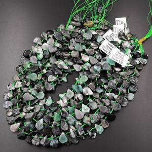 ลูกปัดมรกตสีเขียวธรรมชาติทรงหยดน้ำแบบแบนสำหรับทำเครื่องประดับ DIY ขายส่ง - Product Image 4