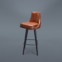 Chaise de bar Chester haut de gamme en cuir beige clair avec siège et dossier rembourrés, mousse approuvée par la FIR pour bar à domicile, hôtel et restaurant