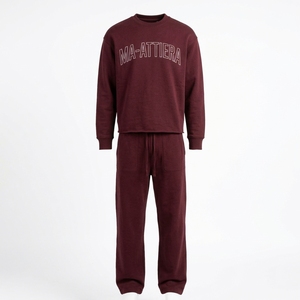 Conjunto de Sudadera con Cuello Redondo Color Borgoña para Hombre y Pantalones Deportivos de Pierna Ancha, Conjunto de Dos Piezas a Juego, Ropa Deportiva Informal - Product Image 3