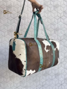 Bolsos de equipaje de cuero de vaca real, bolso hecho a mano de usos múltiples, bolso de viaje Unisex, tamaño grande, Color turquesa, pelo en Bolso de piel oculta - Product Image 4