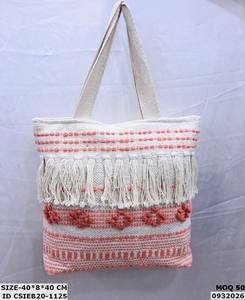 Bolso de Mano de Algodón Ecológico Hecho a Mano por Craftstages International, con Cierre de Cremallera y Bordado con Patrón de Hilos - Product Image 3