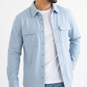 เสื้อแจ็คเก็ตยีนส์ลำลองผู้ชาย น้ำหนักเบา ผลิตจากโพลีเอสเตอร์/คอตตอน ระบายอากาศได้ดี เป็นมิตรกับสิ่งแวดล้อม แห้งเร็ว สไตล์สตรีทแวร์ มีโลโก้ด้านหน้า สวมใส่สบาย - Product Image 1