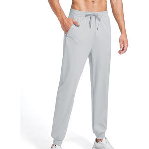 Pantalón deportivo ligero diseñado para sesiones de entrenamiento con tela elástica, superficie suave, ajuste seguro en la cintura y comodidad de movimiento. - Product Image 6