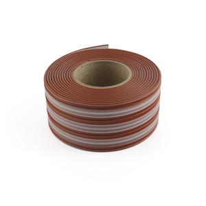 Bandes antidérapantes lumineuses pour escaliers, autocollantes, adaptées aux marches d'escalier, aux allées et aux rampes. - Product Image 4