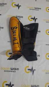 Protège-tibias de boxe en cuir Wolon Professional, protection renforcée, respirants, durables, fermeture auto-agrippante - Product Image 4