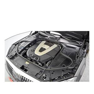 Mercedes-Benz Clase S Maybach S650 Modelo Diciembre 2018 con 81,020 km, Caja de Cambios Automática, Asientos de Cuero, Cámara Trasera - Product Image 6