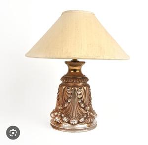 Traditional Brass Table Lamp With Ornate Design For Living Room Indoor Decor - Product Image 3