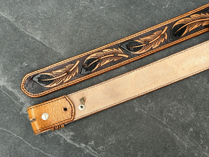 Cinturón de Cuero Occidental de Calidad de Exportación para Hombre, Tallado y Pintado a Mano, con Grabado Floral en Relieve, Cinturón Vaquero de Cuero - Product Image 3