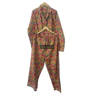 Vente en gros vêtements de nuit d'été élégants 100% coton pyjama grande taille à imprimé géométrique indien ensemble robe vêtements de nuit en gros - Product Image 1