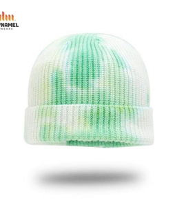 Dynamel Wears Bonnet vert tie-dye avec broderie 3D et jacquard, délavé, effet déchiré, réglable, décontracté, en tricot côtelé à revers - Product Image 4