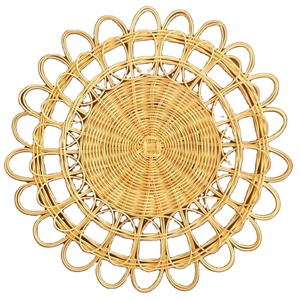 Manteles Individuales de Ratán Trenzado a Mano Clásicos, Elegantes Manteles con Diseño Floral para Decoración de Bodas, Navidad y Reuniones Familiares - Product Image 1