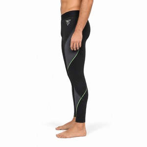 Leggings pour hommes de qualité supérieure, fabriqués avec un tissu extensible respirant offrant un confort, une flexibilité et des performances supérieurs pour tous les jours - Product Image 4