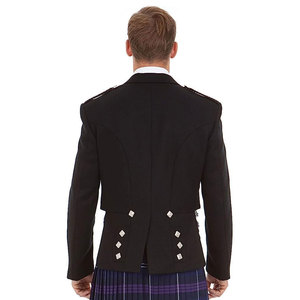 Kilts écossais traditionnels en laine de 5 yards de BANA & BROTHERS |   Jupe écossaise Highland 16 Oz Tartan, disponible dans la plupart des Tartans - Product Image 1