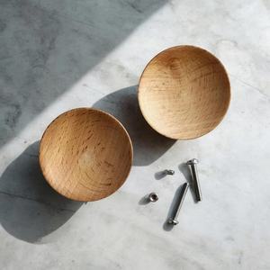 Tirador de Madera con Textura Natural, Acabado Liso, Asa de Roble, Perilla de Gabinete de Lujo Sencilla, Tirador de Dedo para Armario de Madera, Interior Moderno - Product Image 5