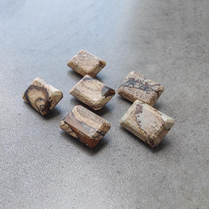 Pierre précieuse naturelle en jaspe biscuit, taille facetée, forme rectangulaire, calibrée, vente en gros - Product Image 3