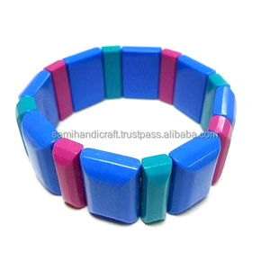 Último Diseño de Buena Calidad con 3 Estilos de Color de Resina Popular de Moda por Sami Handicrafts - Product Image 1