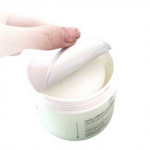 Almohadillas coreanas calmantes de árbol de té para una hidratación duradera y que calman tu piel manteniendo un equilibrio perfecto entre agua y aceite. - Product Image 1