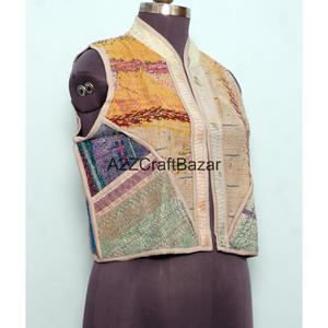 Chaqueta Acolchada 100% Algodón Hecha a Mano por A2ZCraftBazar, Diseño Floral Vintage, Tela Transpirable, Botones Forrados, Mangas Medias - Todo - Product Image 4