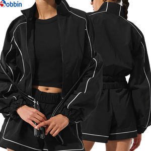 Ensemble court coupe-vent pour femme, nouveau modèle tendance unisexe, ensemble court coupe-vent en nylon personnalisé avec fermeture éclair pour femme, élastique et imperméable - Product Image 5