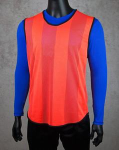 Nuevos Chalecos de Entrenamiento Deportivo Personalizados al por Mayor de Alta Calidad para Hombre y Mujer 2026, Uniformes de Práctica de Fútbol, Petos de Entrenamiento para Equipos - Product Image 6