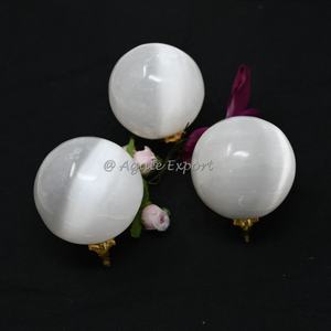 Vente en gros de pierres d'agate naturelle, cristaux de quartz ronds de meilleure qualité, boule de sphère décorative en vrac d'agate d'arbre pour décorations - Product Image 2