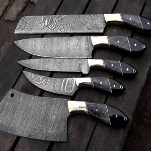 Juego de Cuchillos de Chef Ambidextros de Acero de Damasco de Alta Calidad, 5 Piezas, Hojas Pulimentadas, Mango de Madera Micarta Gris - Product Image 1