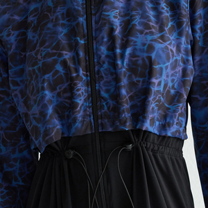 Traje de Baño Modesto 2026 en Negro y Azul con Protección UV UPF50+ Resistente al Cloro Hecho a Mano para Estilos de Vida Activos - Product Image 6