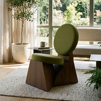 Chaise ronde rembourrée à base géométrique en bois massif, siège de loisirs de designer d'art du milieu du siècle pour usage domestique et commercial