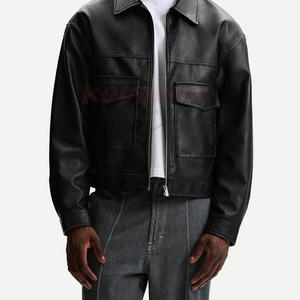 Chaqueta de cuero para hombre de alta calidad en color negro con bolsillos, moderna, elegante y cómoda a un precio razonable. - Product Image 1