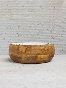 Bol en émail artisanal en bois ArtisanBloom, plat de service imprimé unique fait main pour une salle à manger élégante, une cuisine et des intérieurs contemporains - Product Image 1