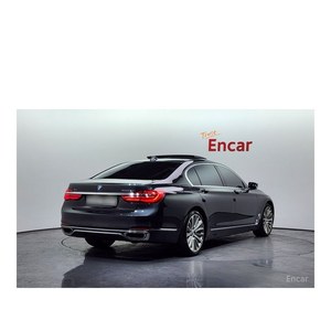 2016 BMW 7 Series 750Li XDrive 114,334 km Left Steering Automatic Gearbox Leather Seats Rear <b>Camera</b> - Product Image 2