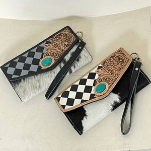 Nueva Llegada: Carteras de Mano Largas de Cuero Vacuno Grabado a Mano para Mujer, Diseño Vintage con Patrón a Cuadros y Bloqueo RFID - Product Image 4