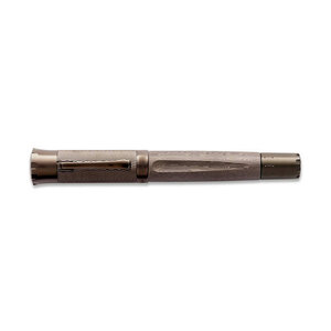 Pluma estilográfica hecha a mano de acero de Damasco con cuerpo de madera y detalles en azul - Product Image 3