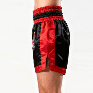 Shorts de Muay Thai personnalisés en gros pour clubs - Respirants, extensibles, séchage rapide, unisexe, pour adultes, pour la boxe et les arts martiaux - Product Image 4